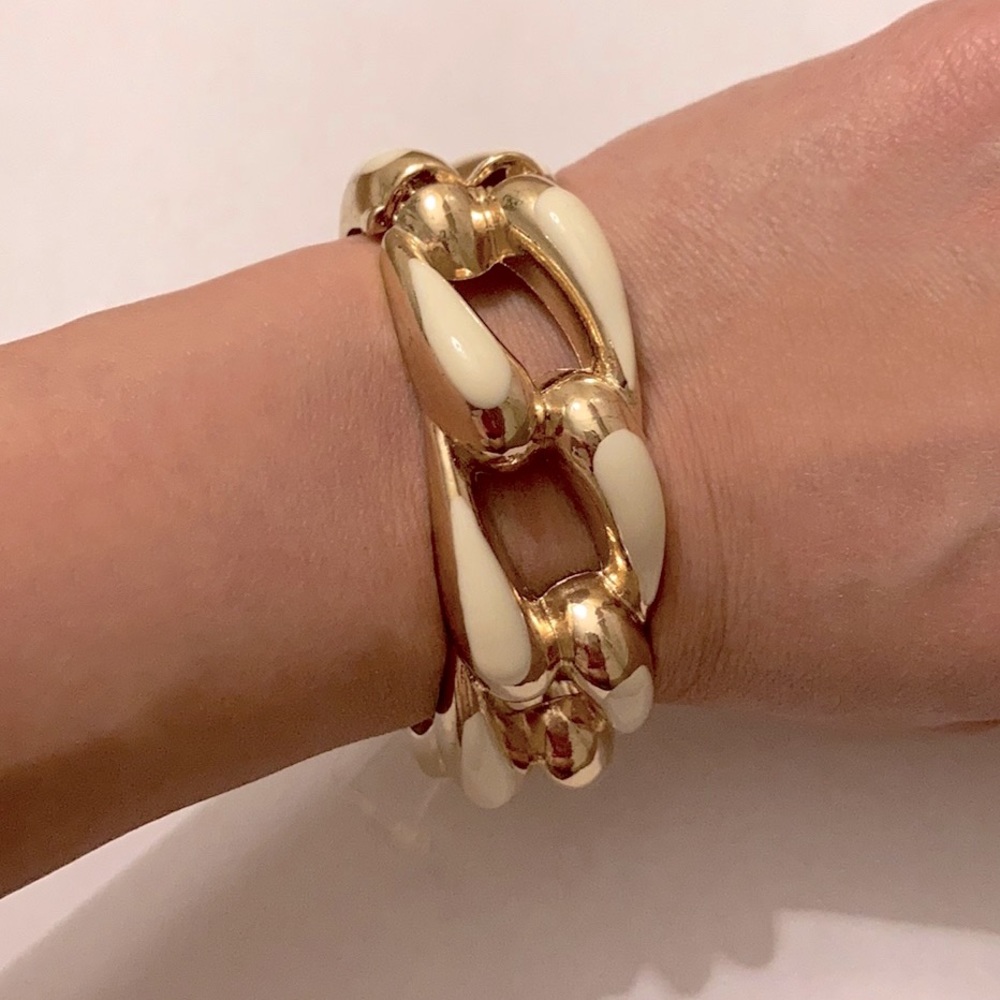 Bracelet Cream Enamel and Gold Tone Chain Link